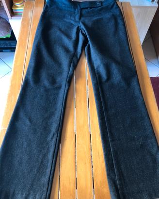 Pantaloni in lana neri