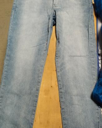 jeans Armani 