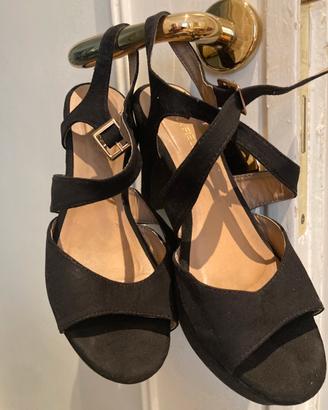 Scarpe anna field nere plateau