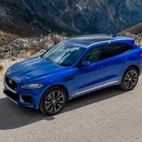 Jaguar F-Pace 3.0 D V6 300cv First Edition 
