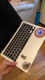 Macbook pro 2020 256gb 13’’ i5 touchbar