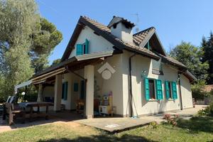 VILLA SINGOLA A BRIONE