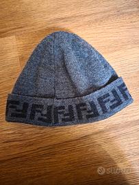 Cappello Fendi originale