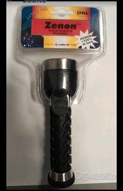 Torcia/Pila + Prolunga Estensibile 