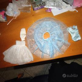vestiti per Barbie e bamboline similari