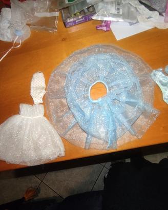 vestiti per Barbie e bamboline similari
