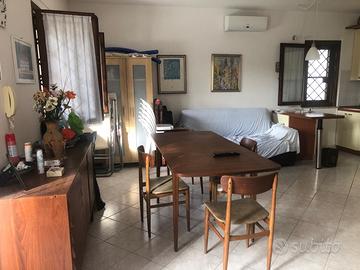 Mobilio da Salone in TEK