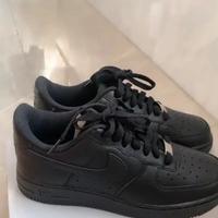 Nike Air Force 1 nere EU37.5