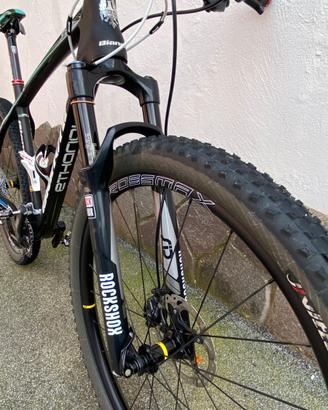 Bianchi Ethanol 27,5 carbon-RockShox+SRAM