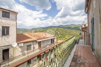 3 LOCALI A MORICONE