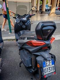 Yamaha XMAX 300