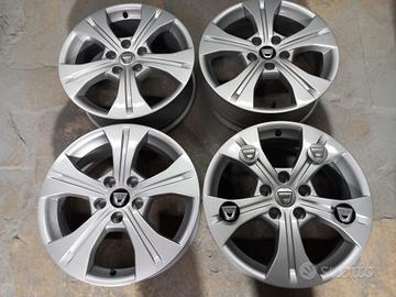 Cerchi in lega da 17 pollici per dacia duster