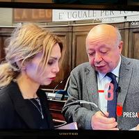 TV LED United 24" HD – Modello LED24H42.