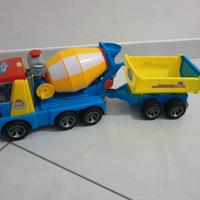 betoniera con rimorchio