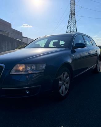 Audi A6 3.2 V6 FSI qu. Av.