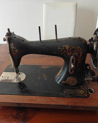 Macchina da cucire vintage