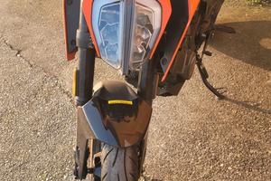 KTM DUKE 125
