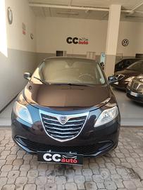 Lancia Ypsilon 1.2 69 CV 5 porte PER FOTO 32718166