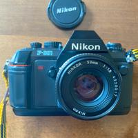 Nikon F-301 analogica