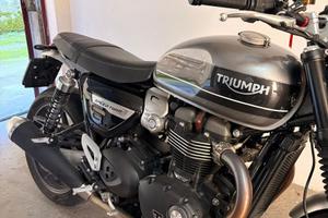 Triumph Speed twin 1200