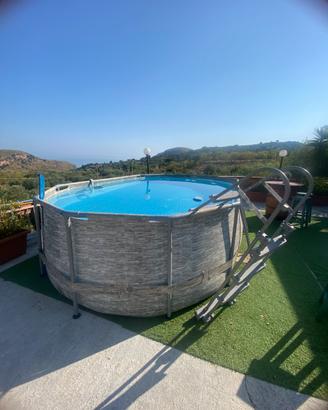 Piscina fuori terra