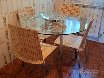 Tavolo rotondo + 4 sedie