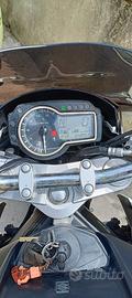 Suzuki GSR 750 - 2011