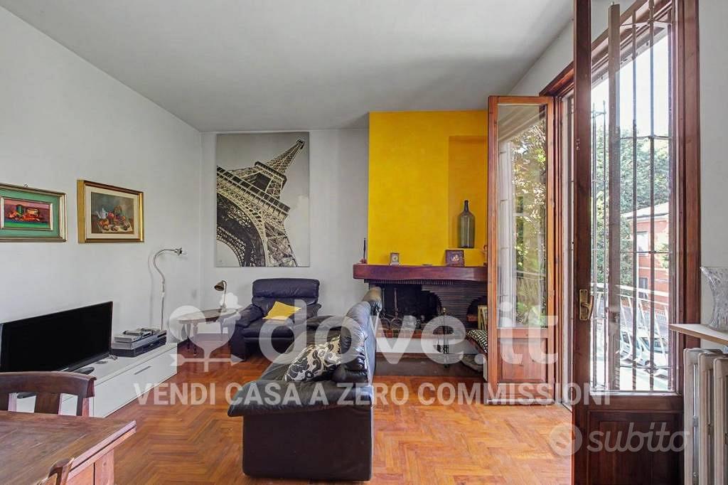 Villa di 300 m² con più di 5 locali a Parma - Vista 3