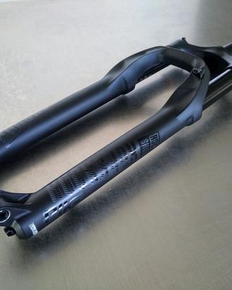 Forcella RockShox Pike RCT3 27,5' 