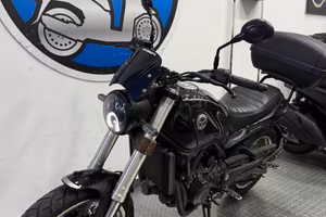 Benelli Leoncino 500