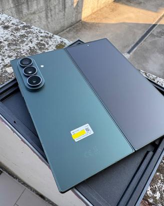 Samsung Galaxy Fold 8 Ultra 12/512 dark green