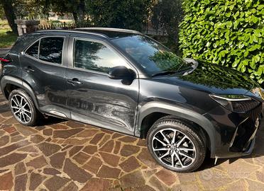 Toyota Yaris Cross GR Sport Black Sky