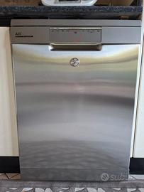 LAVASTOVIGLIE HOOVER A LIBERA INSTALLAZIONE