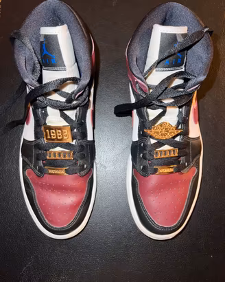 Nike Air Jordan 1 Mid Se Black Dark Beetroot (w)