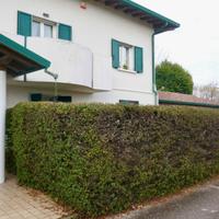 APPARTAMENTO AL PIANO TERRA: giardino, garage e...