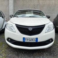 Lancia Ypsilon 1.2 69 CV 5 porte Ecochic Elefantin