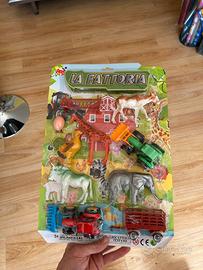 Fattoria animali e componenti agricoli assortiti