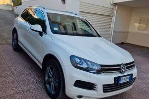 Volkswagen Touareg  3.0 Tdi V6  BlueMotion
