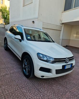 Volkswagen Touareg  3.0 Tdi V6  BlueMotion