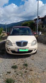 Lancia y 1300 multigjet