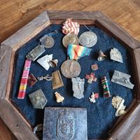 Stemmi,spille sportive, mostrine ventennio.