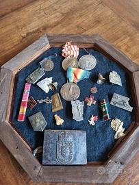 Stemmi,spille sportive, mostrine ventennio.