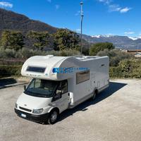 Laika X700 camper mansardato gemellato posteriore