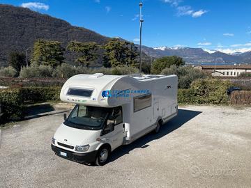 Laika X700 camper mansardato gemellato posteriore
