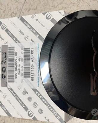 51884863 Coppetta Ruota FIAT 500 Nuovo Originale