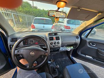 opel agila 1.2