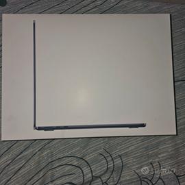 Apple MacBook M4 - 24GB RAM - PARI AL NUOVO