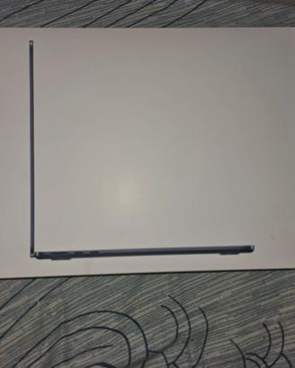 Apple MacBook M4 - 24GB RAM - PARI AL NUOVO