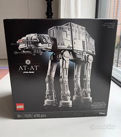 Lego AT-AT 75313 in brown box