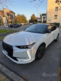 DS 4 Esprit de Voyage 1.5 130cv
